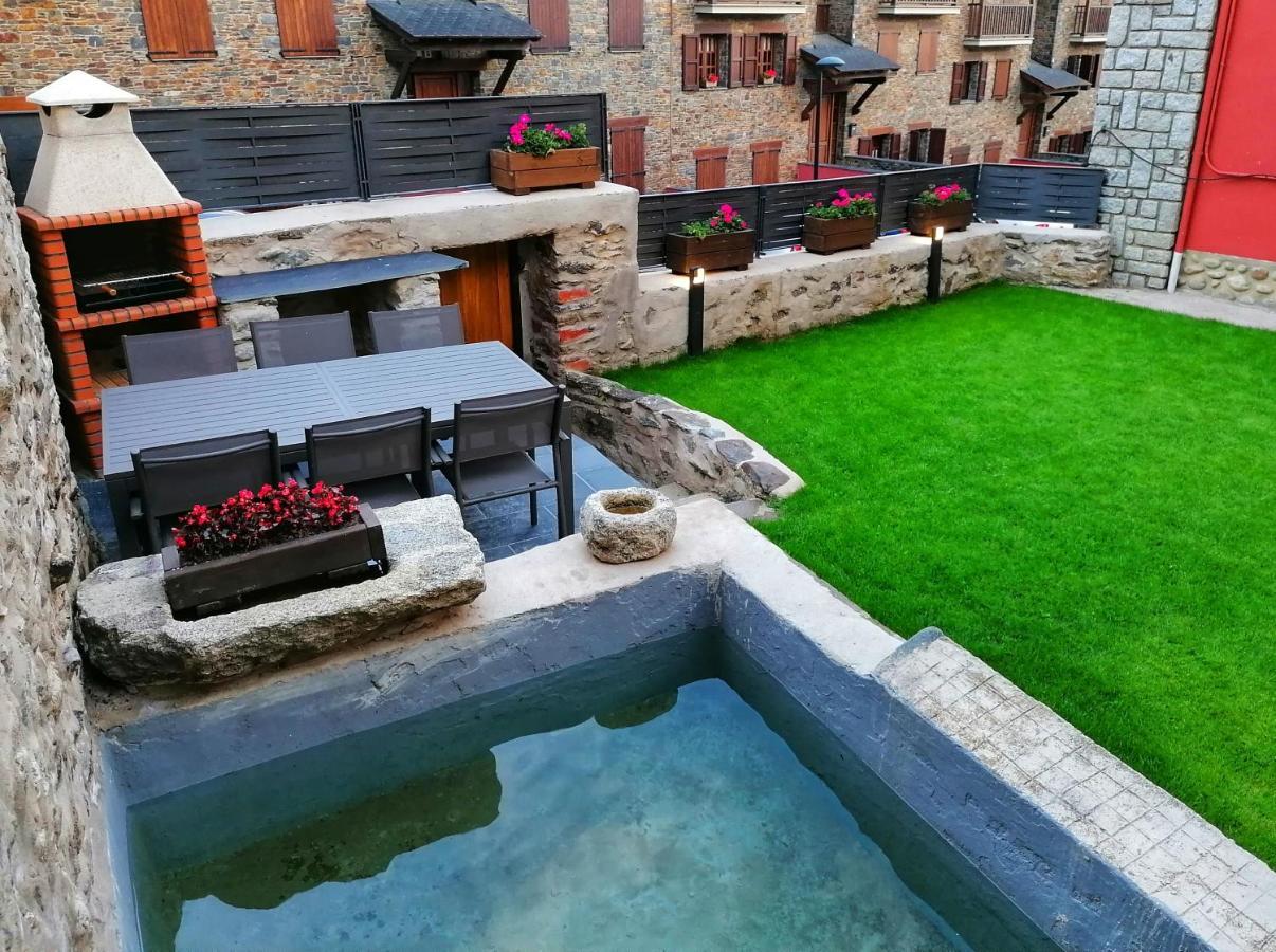 Apartament "Enclau" Turismo Rural Cal Rialla Llivia Exterior foto