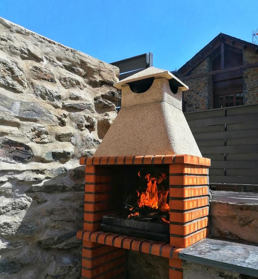 Apartament "Enclau" Turismo Rural Cal Rialla Llivia Exterior foto
