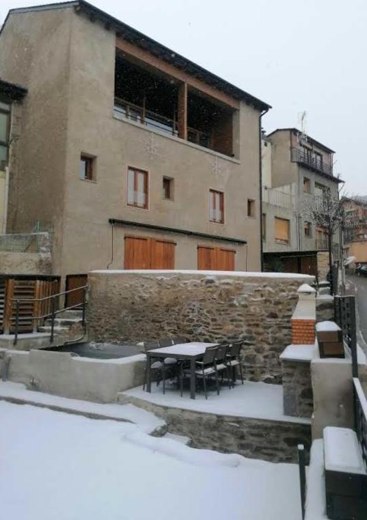 Apartament "Enclau" Turismo Rural Cal Rialla Llivia Exterior foto