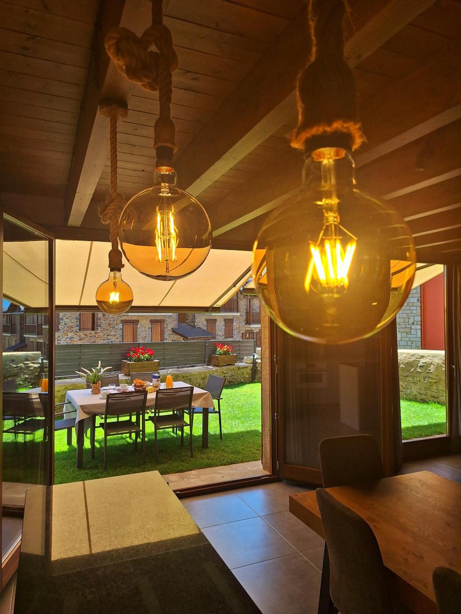 Apartament "Enclau" Turismo Rural Cal Rialla Llivia Exterior foto